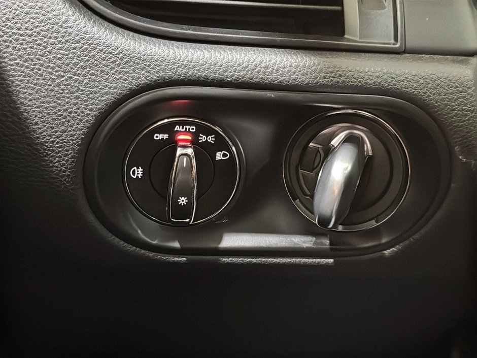 2022 Porsche Macan AWD PREMIUM PACK CUIR NAV TOIT PANO CAM-30