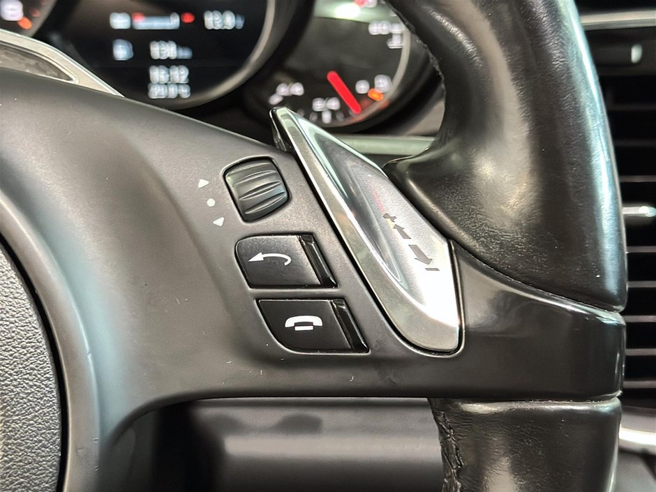 Porsche Panamera 4 TOIT OUVRANT GPS CUIR SYSTEME SON BOSE 2011-31