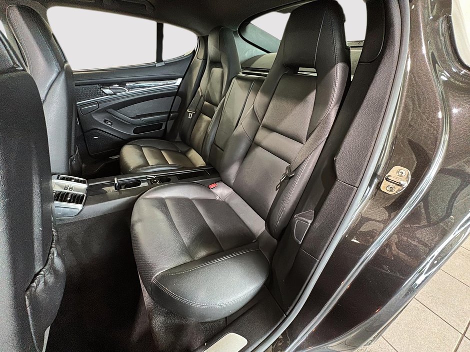 Porsche Panamera 4 TOIT OUVRANT GPS CUIR SYSTEME SON BOSE 2011-20
