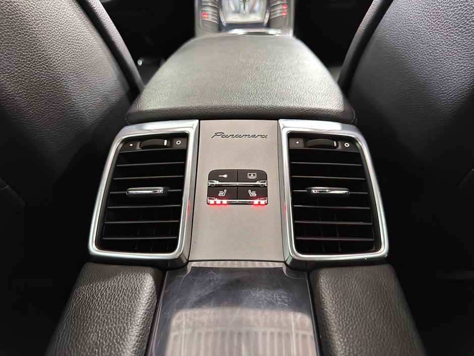 Porsche Panamera 4 TOIT OUVRANT GPS CUIR SYSTEME SON BOSE 2011-37