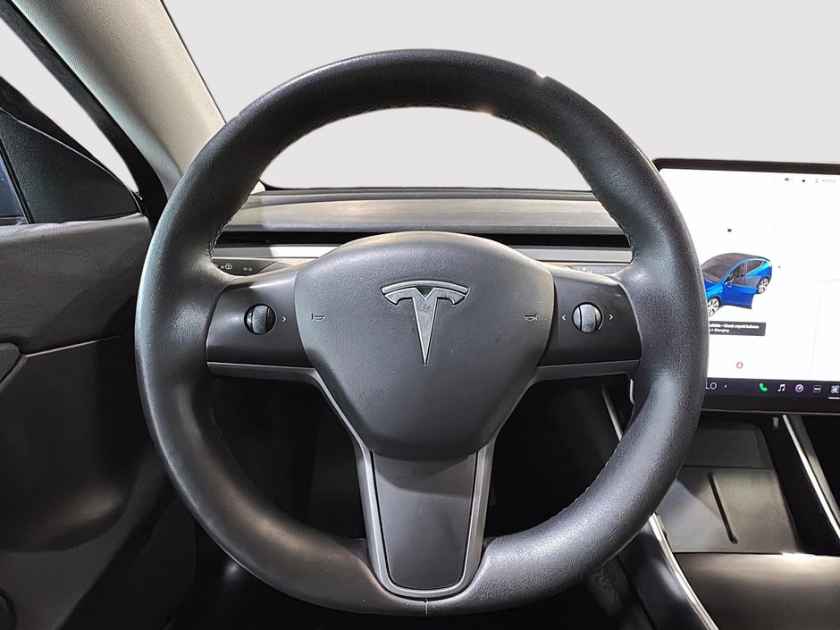 Tesla Model Y LONG RANGE AWD TOIT GPS CAM 360 NAV 2021-33
