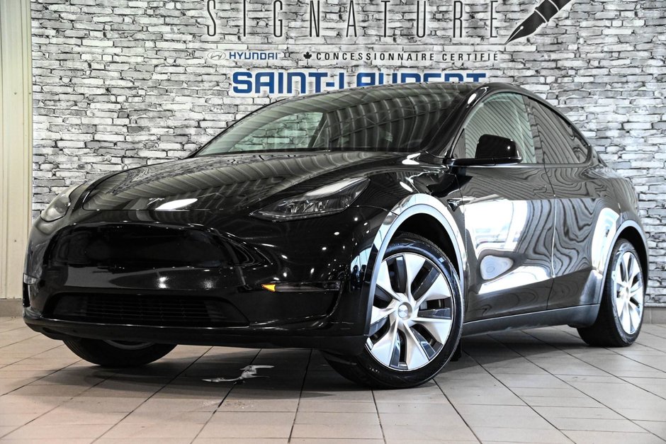 2023 Tesla Model Y STANDARD RANGE RWD CUIR TOIT PANO CAMERA in Montréal, Quebec