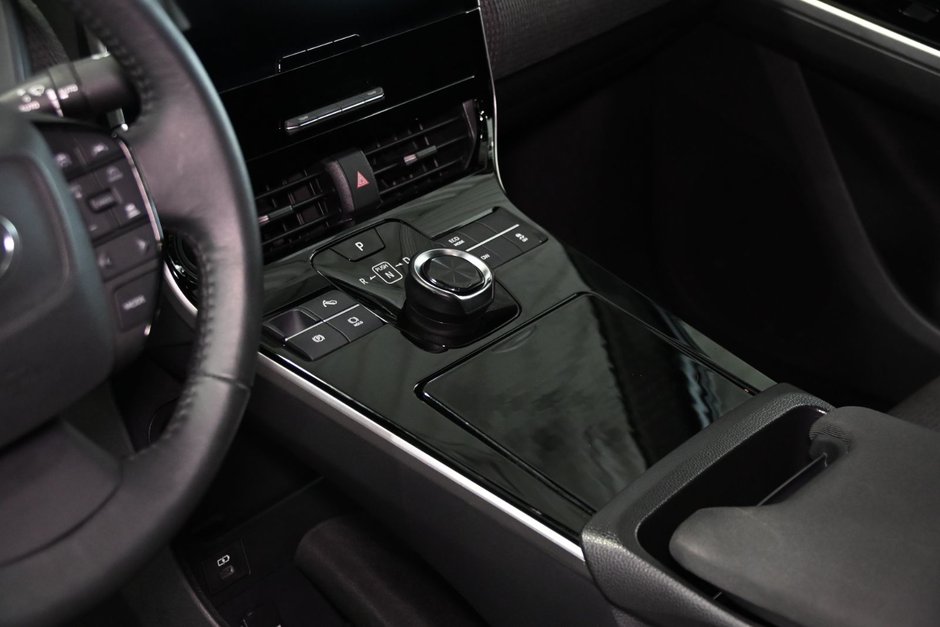 Toyota bZ4X SIEGES ET VOLANTS CHAUFFANTS AIR CLIMATISÉE FWD 2023-22