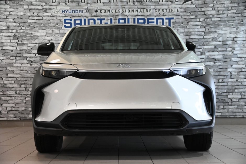 Toyota bZ4X SIEGES ET VOLANTS CHAUFFANTS AIR CLIMATISÉE FWD 2023-2