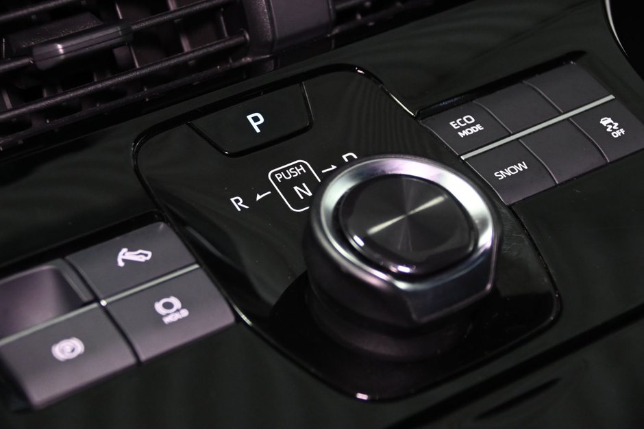 Toyota bZ4X SIEGES ET VOLANTS CHAUFFANTS AIR CLIMATISÉE FWD 2023-26