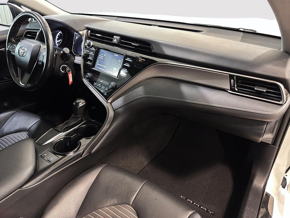Toyota Camry SE CUIR SIEGE ELECTRIQUE CLIM AUTO MAGS 2020-16