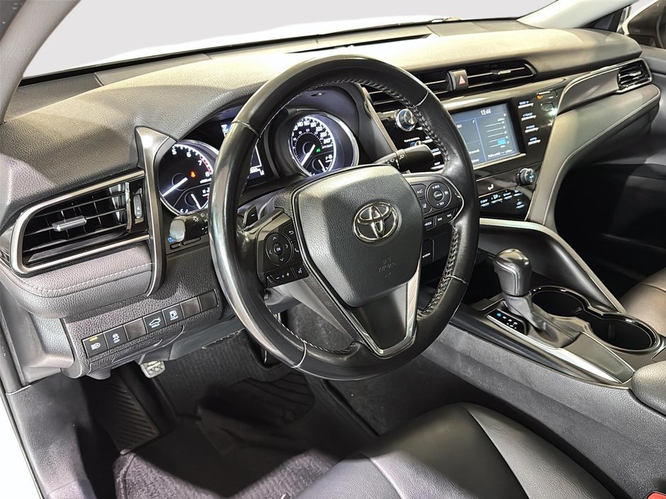 Toyota Camry SE CUIR SIEGE ELECTRIQUE CLIM AUTO MAGS 2020-2