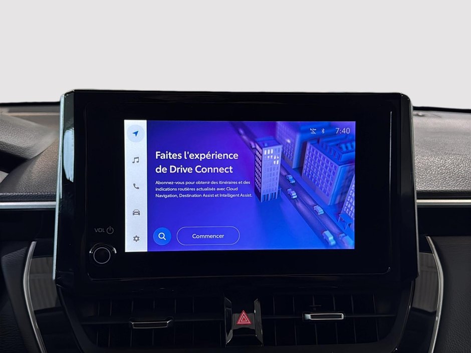 Toyota Corolla Cross XLE AWD GPS CARPLAY TOIT CUIR 2023-22