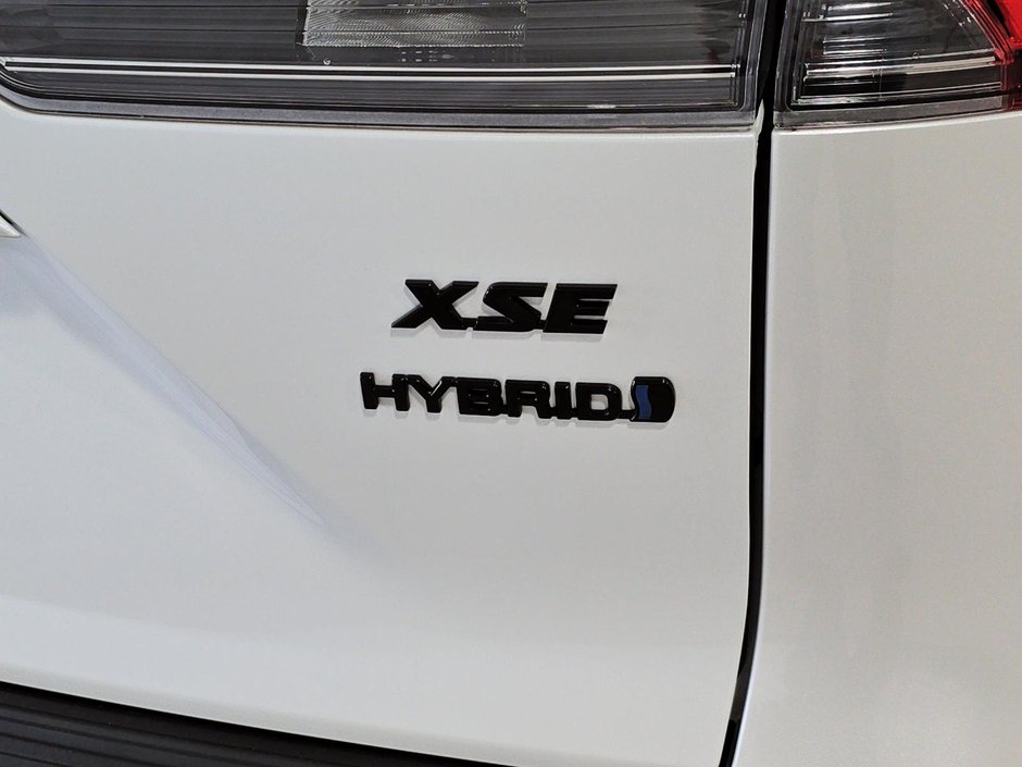 Toyota Corolla Cross HYBRID XSE AWD TOIT CAMERA GPS SON JBL 2024-15