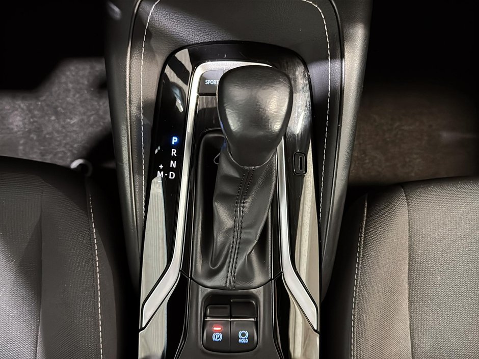 Toyota Corolla Hatchback SE CARPLAY SIEGES CHAUFFANTS CAM 2022-24