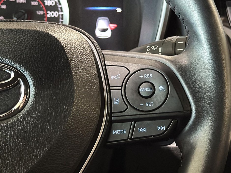 Toyota Corolla Hatchback SE CARPLAY SIEGES CHAUFFANTS CAM 2022-33