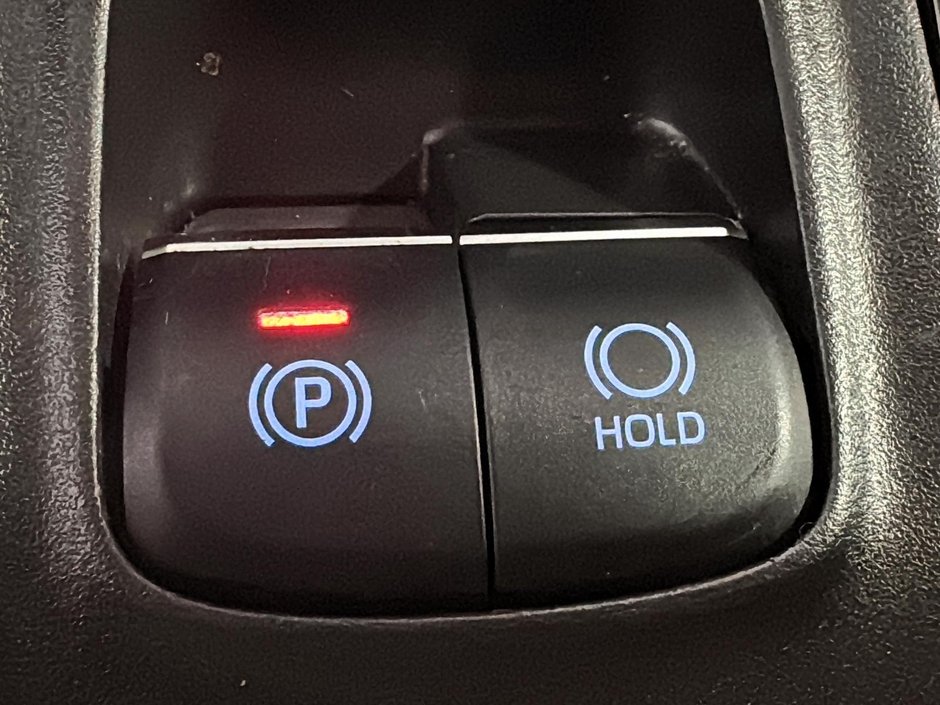 Toyota Corolla Hatchback SE CARPLAY SIEGES CHAUFFANTS CAM 2022-37