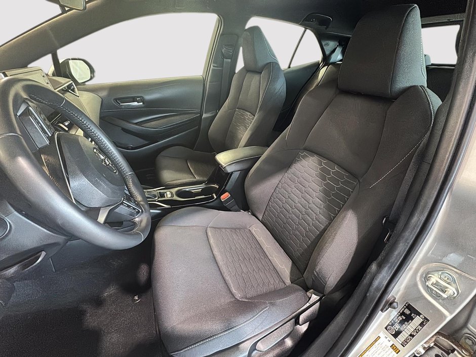 Toyota Corolla Hatchback SE CARPLAY SIEGES CHAUFFANTS CAM 2022-19