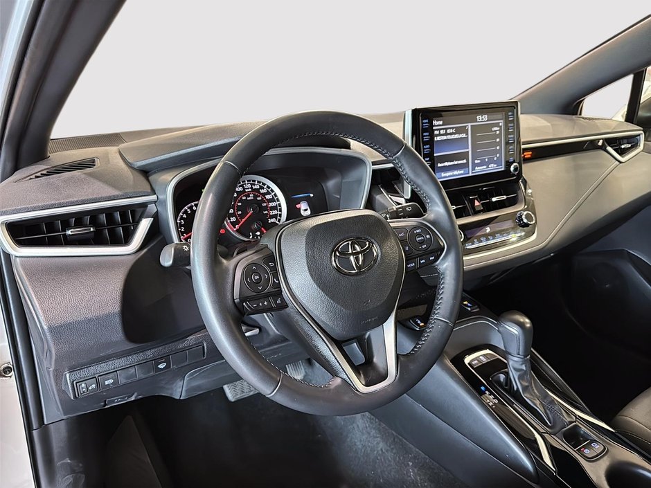 Toyota Corolla Hatchback SE CARPLAY SIEGES CHAUFFANTS CAM 2022-2