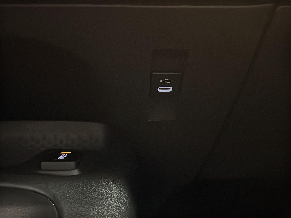 Toyota Corolla LE CARPLAY SIEGES CHAUFFANTS CLIM CRUISE ADAPTATIF 2024-35