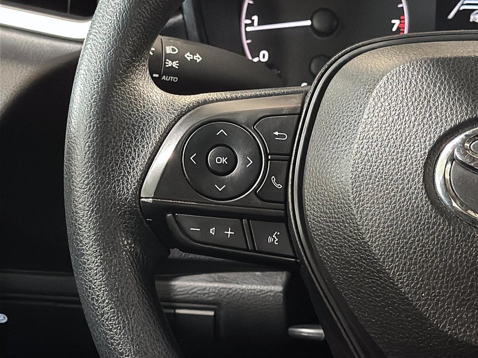 Toyota Corolla LE CARPLAY SIEGES CHAUFFANTS CLIM CRUISE ADAPTATIF 2024-31