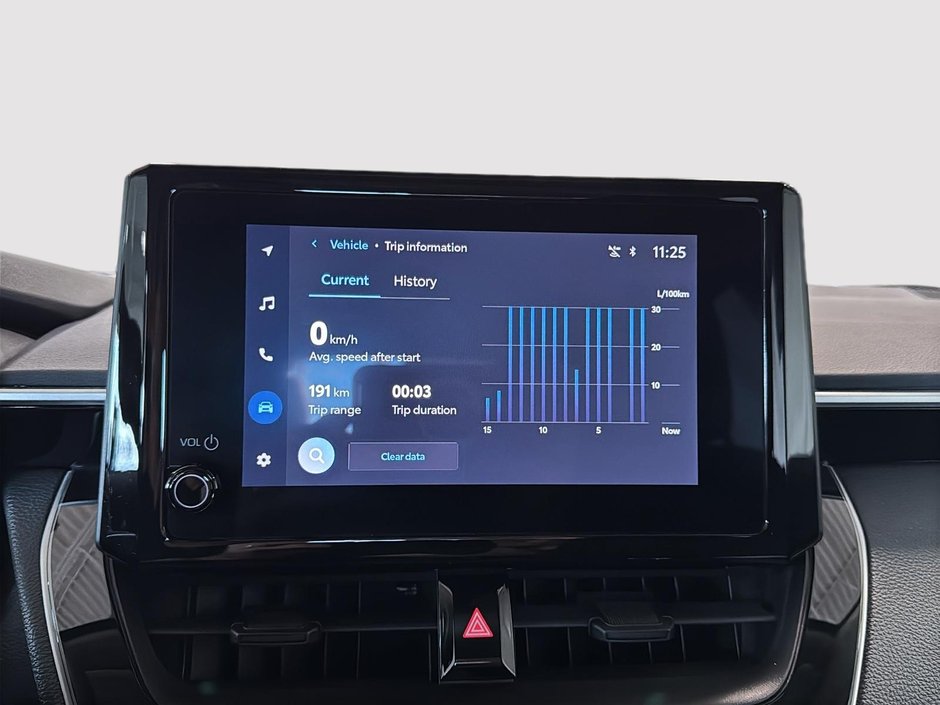 Toyota Corolla LE CARPLAY SIEGES CHAUFFANTS CLIM CRUISE ADAPTATIF 2024-26