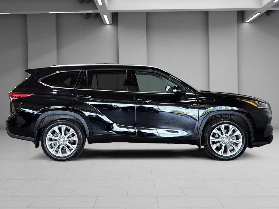 Toyota Highlander LIMITED AWD GPS CUIR TOIT PANORAMIQUE SON JBL 2023-16