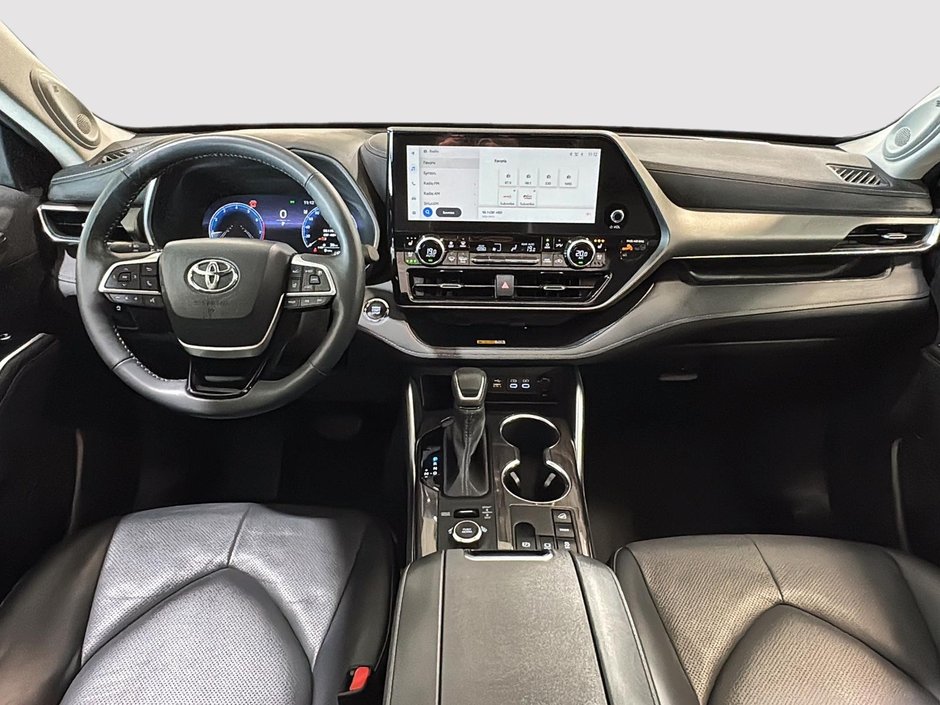 Toyota Highlander LIMITED AWD GPS CUIR TOIT PANORAMIQUE SON JBL 2023-4