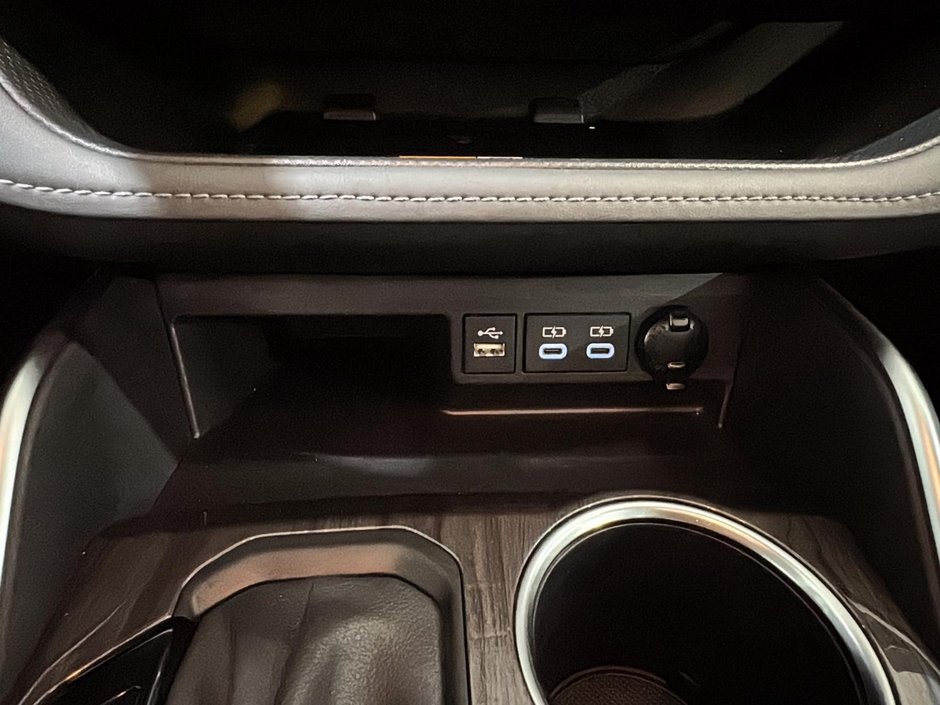 Toyota Highlander LIMITED AWD GPS CUIR TOIT PANORAMIQUE SON JBL 2023-39