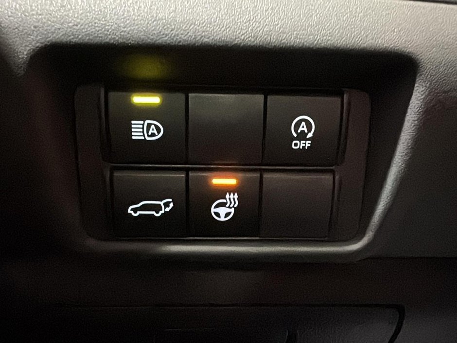 Toyota Highlander LIMITED AWD GPS CUIR TOIT PANORAMIQUE SON JBL 2023-41