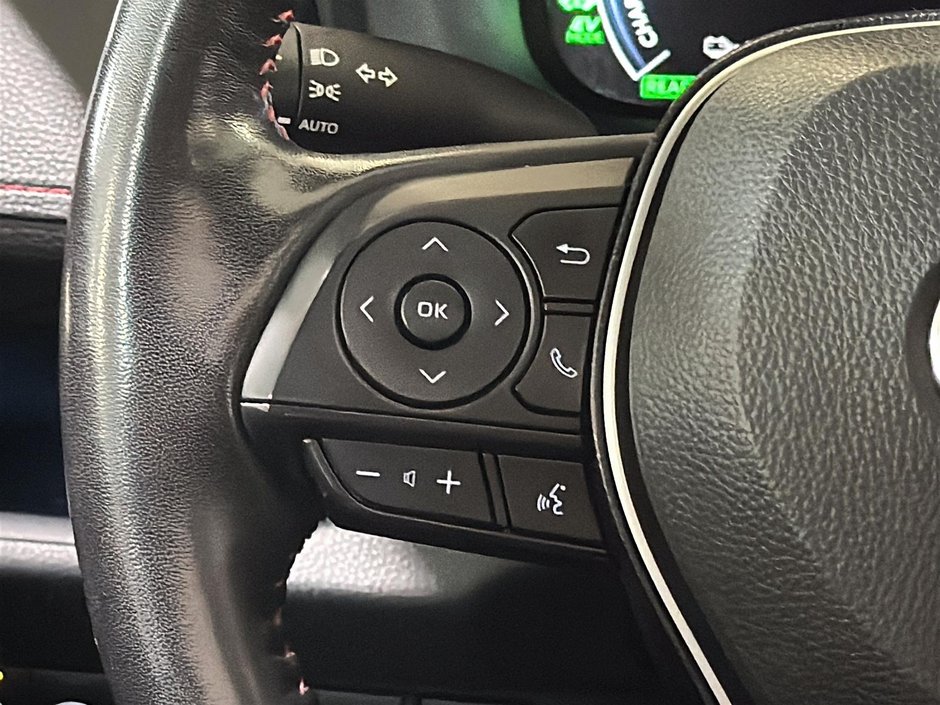 Toyota RAV4 Prime XSE HYBRID PLUG TOIT OUVRANT GPS CUIR CARPLAY 2023-35
