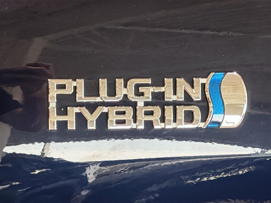 Toyota RAV4 Prime XSE HYBRID PLUG TOIT OUVRANT GPS CUIR CARPLAY 2023-14