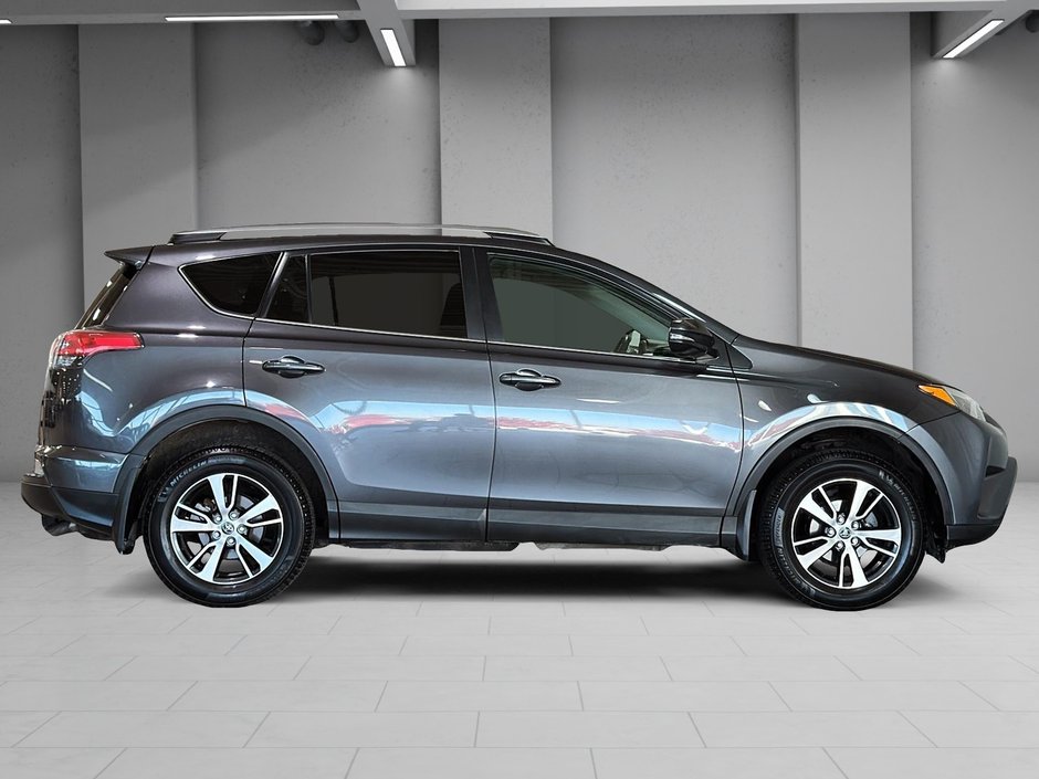 Toyota RAV4 LE AWD A/C SIEGES CHAUFFANTS CAMERA BLUETOOTH 2018-15