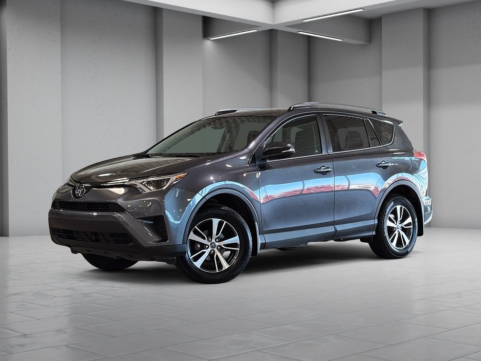 Toyota RAV4 LE AWD A/C SIEGES CHAUFFANTS CAMERA BLUETOOTH 2018-0