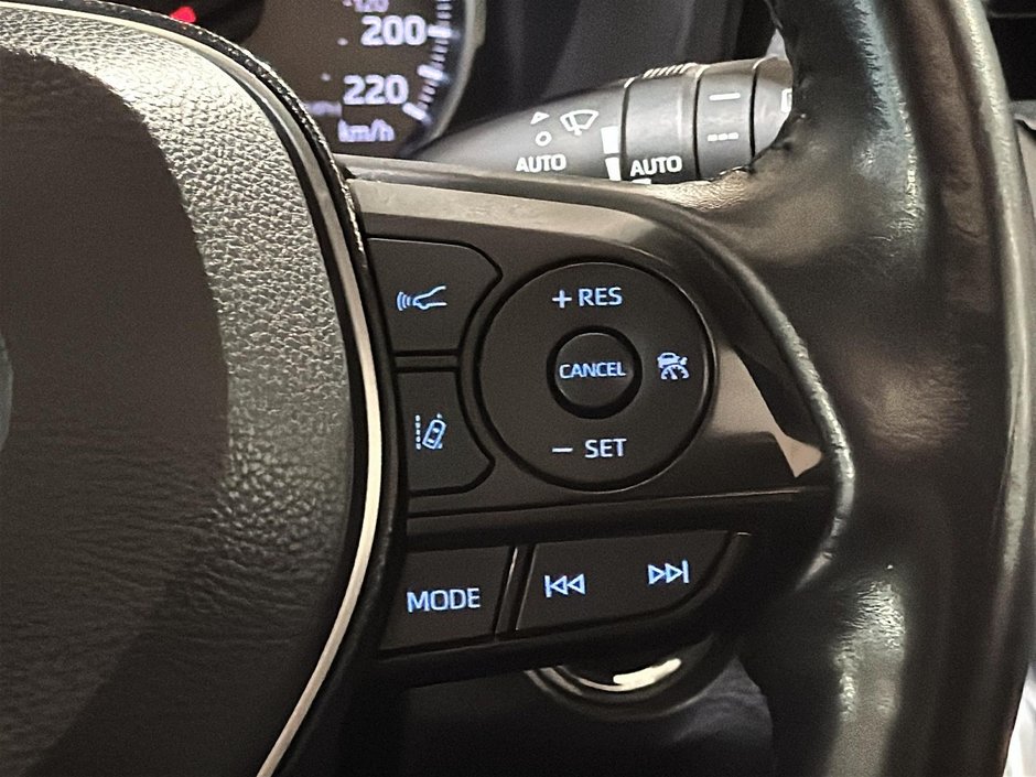 Toyota RAV4 XLE AWD TOIT OUVRANT SIEGES CHAUFFANTS CARPLAY 2019-36
