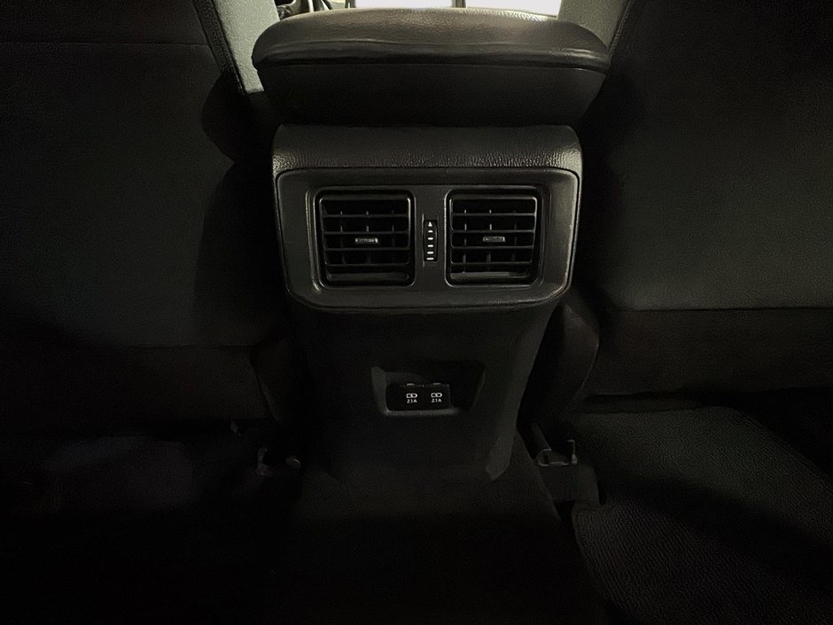 Toyota RAV4 XLE AWD TOIT OUVRANT SIEGES CHAUFFANTS CARPLAY 2019-39