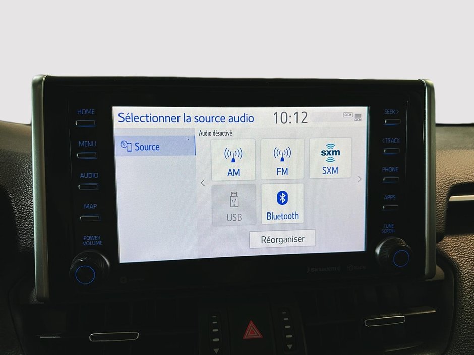 Toyota RAV4 XLE AWD TOIT CARPLAY CAM 2021-30