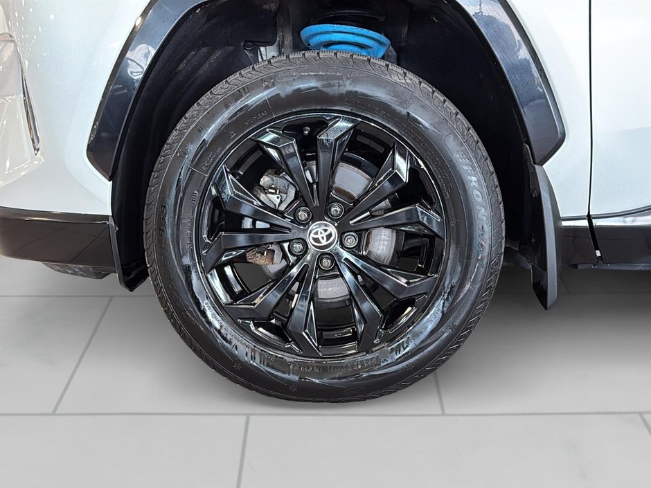 Toyota RAV4 HYBRID XSE TOIT CAMERA GPS SON JBL 2023-6
