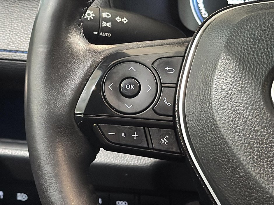 Toyota RAV4 HYBRID XSE TOIT CAMERA GPS SON JBL 2023-33