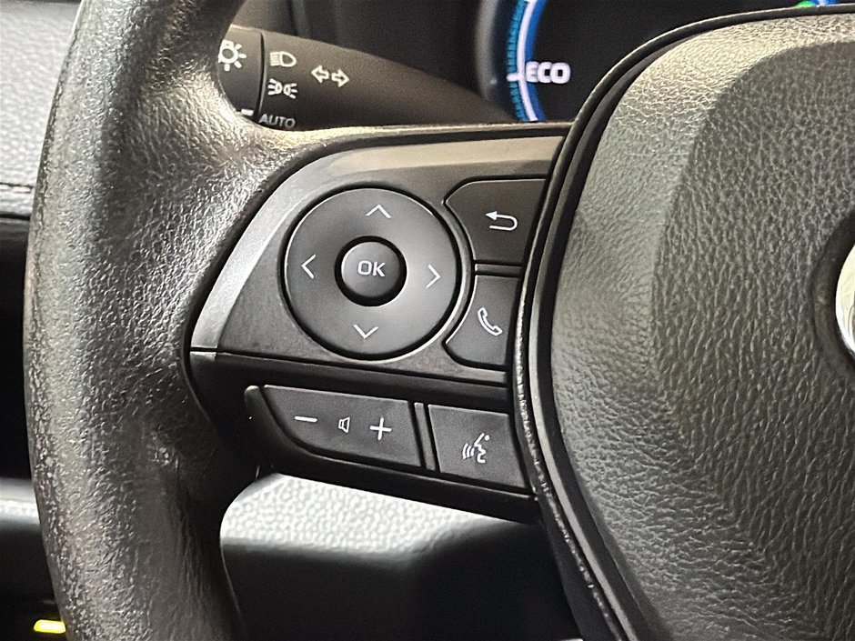 Toyota RAV4 LE HYBRID AWD CARPLAY CAM SIEGES CHAUFFANTS 2023-33
