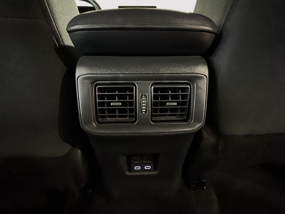 Toyota RAV4 LE HYBRID AWD CARPLAY CAM SIEGES CHAUFFANTS 2023-38