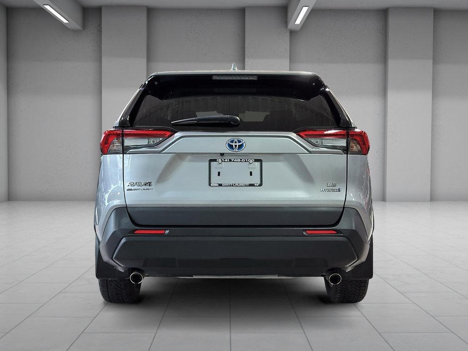 Toyota RAV4 LE HYBRID AWD CARPLAY CAM SIEGES CHAUFFANTS 2023-10