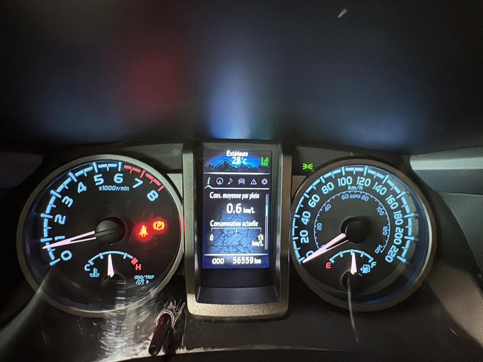 Toyota Tacoma TRD SPORT MANUEL 6 VIT. GPS CARPLAY TOIT CUIR 2023-36