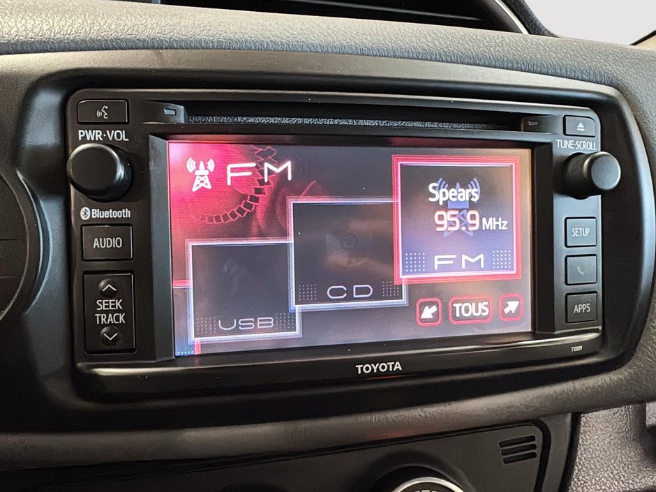 2015 Toyota Yaris LE *BAS KM* BLUETOOTH CLIMATISATION-26