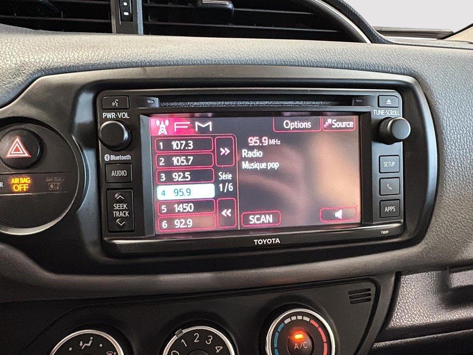 2015 Toyota Yaris LE *BAS KM* BLUETOOTH CLIMATISATION-24
