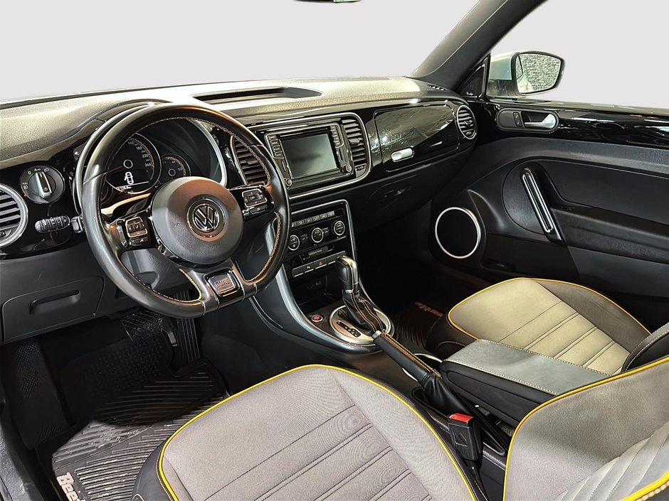 Volkswagen Beetle Convertible DUNE EDITION LIMITEE 2017-14