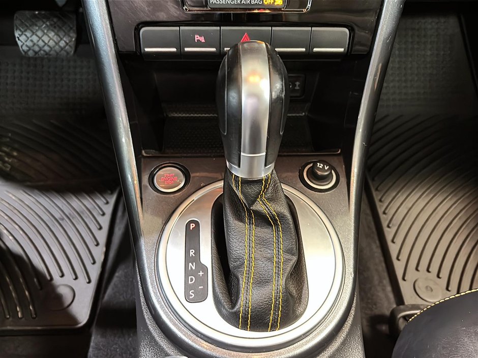 Volkswagen Beetle Convertible DUNE EDITION LIMITEE 2017-25