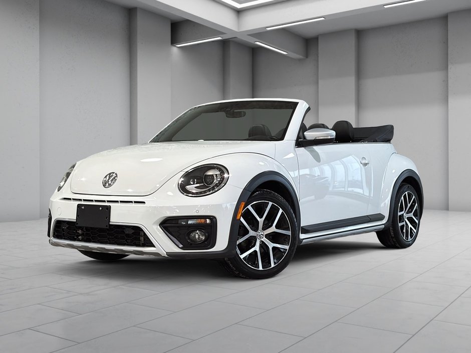 2017 Volkswagen Beetle Convertible Dune in Montréal, Quebec