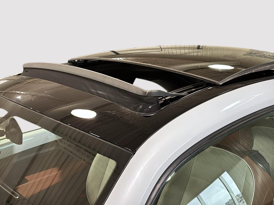 Volkswagen Beetle Coupe CLASSIC CAMERA TOIT PANORAMIQUE BAS KILOMETRAGE 2017-6