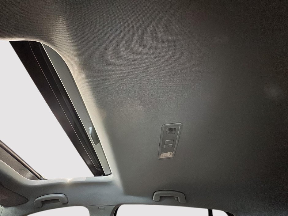 Volkswagen Golf COMFORTLINE TOIT OUVRANT CUIR CARPLAY 2019-23