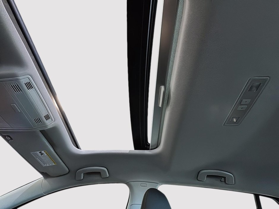 Volkswagen Golf HIGHLINE TOIT OUVRANT CUIR GPS SIEGES CHAUFFANTS 2020-23