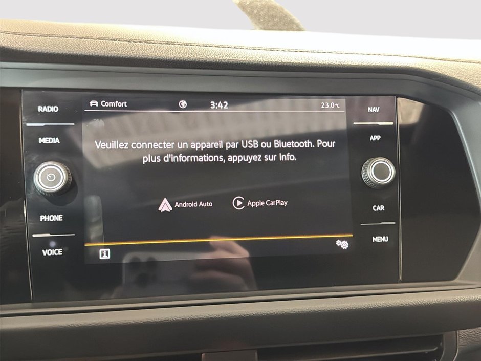 Volkswagen Jetta GLI AUTOBAHN TOIT OUVRANT GPS CARPLAY CUIR 2024-31