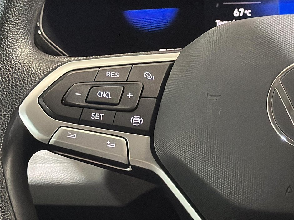Volkswagen Taos TRENDLINE AWD SIEGES CHAUFFANTS CARPLAY 2022-22
