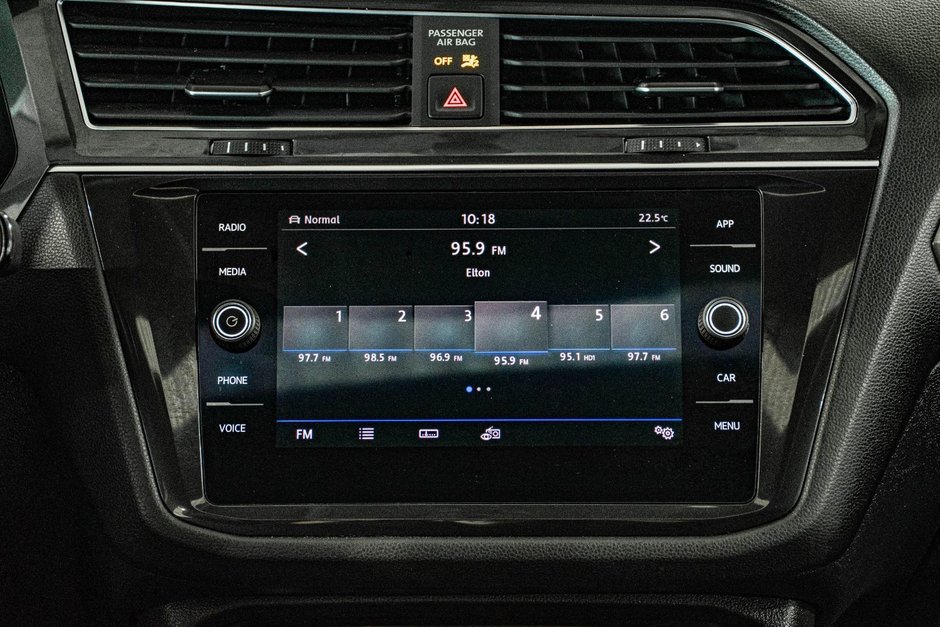 Volkswagen Tiguan COMFORTLINE AWD SIEGES CHAUFFANTS CUIR CAMERA MAGS 2019-24