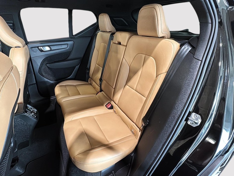Volvo XC40 T5 MOMENTUM AWD CUIR TOIT PANORAMIQUE 2020-23